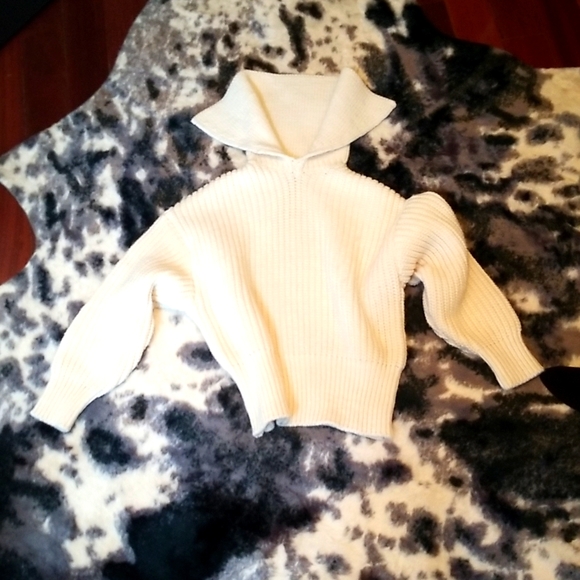 H&M Heavy Knit Sweater - Picture 5 of 5